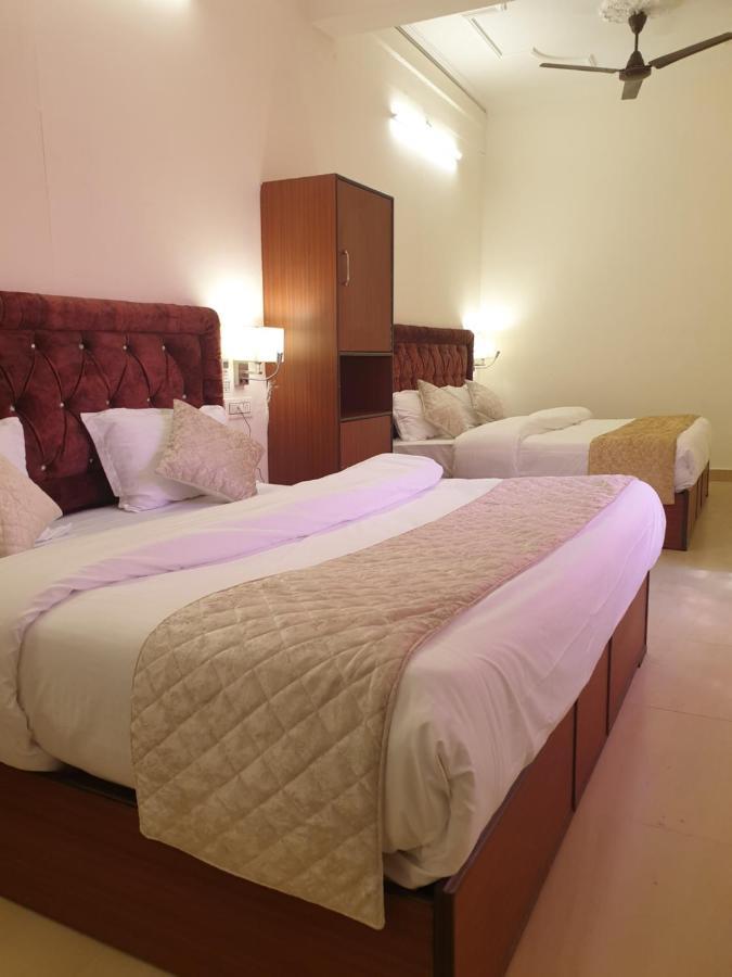 The Neeraj Palace Rishikesh Ngoại thất bức ảnh
