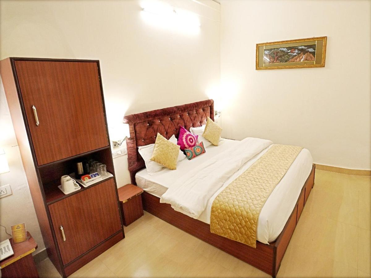 The Neeraj Palace Rishikesh Ngoại thất bức ảnh