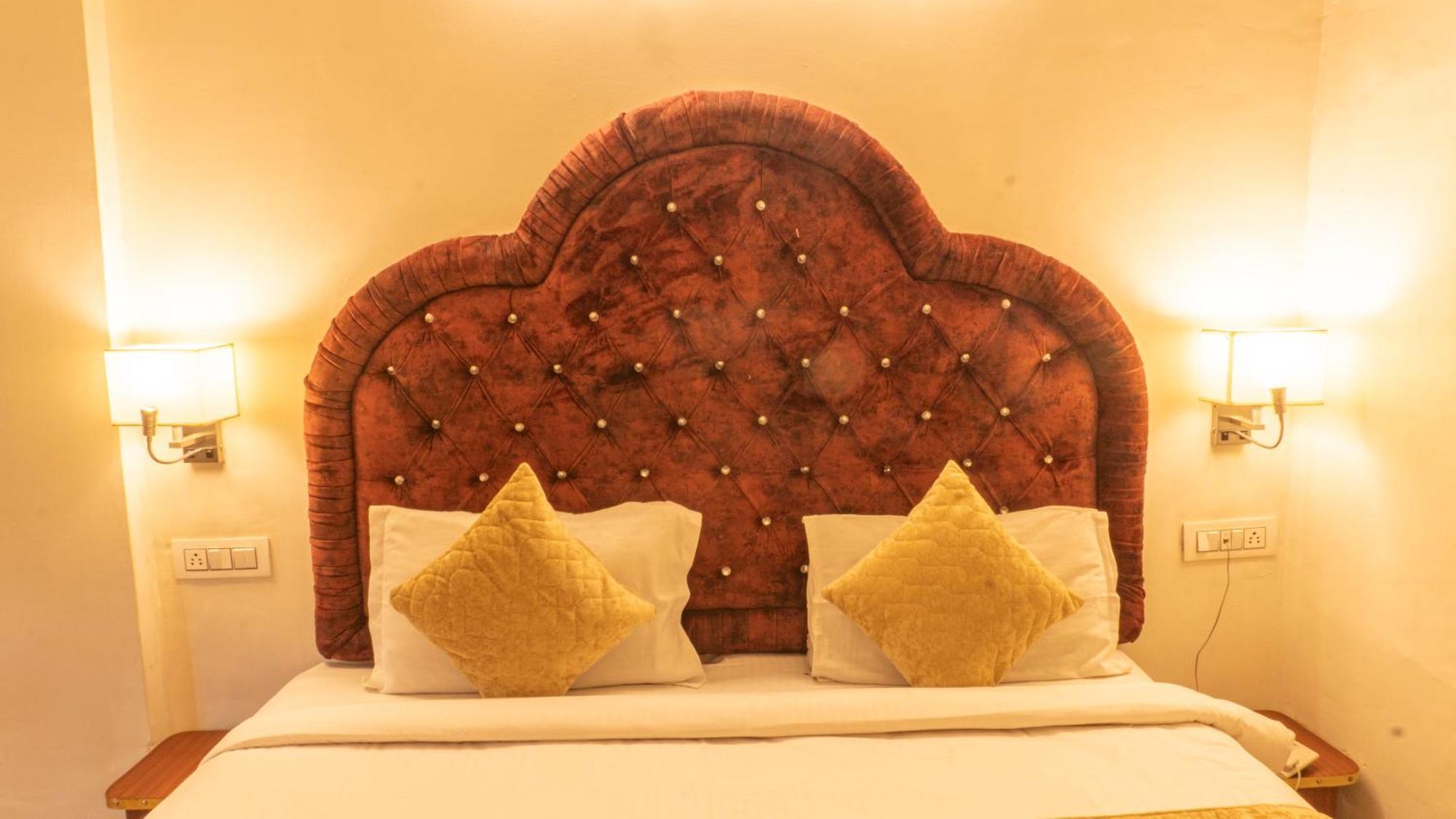 The Neeraj Palace Rishikesh Ngoại thất bức ảnh