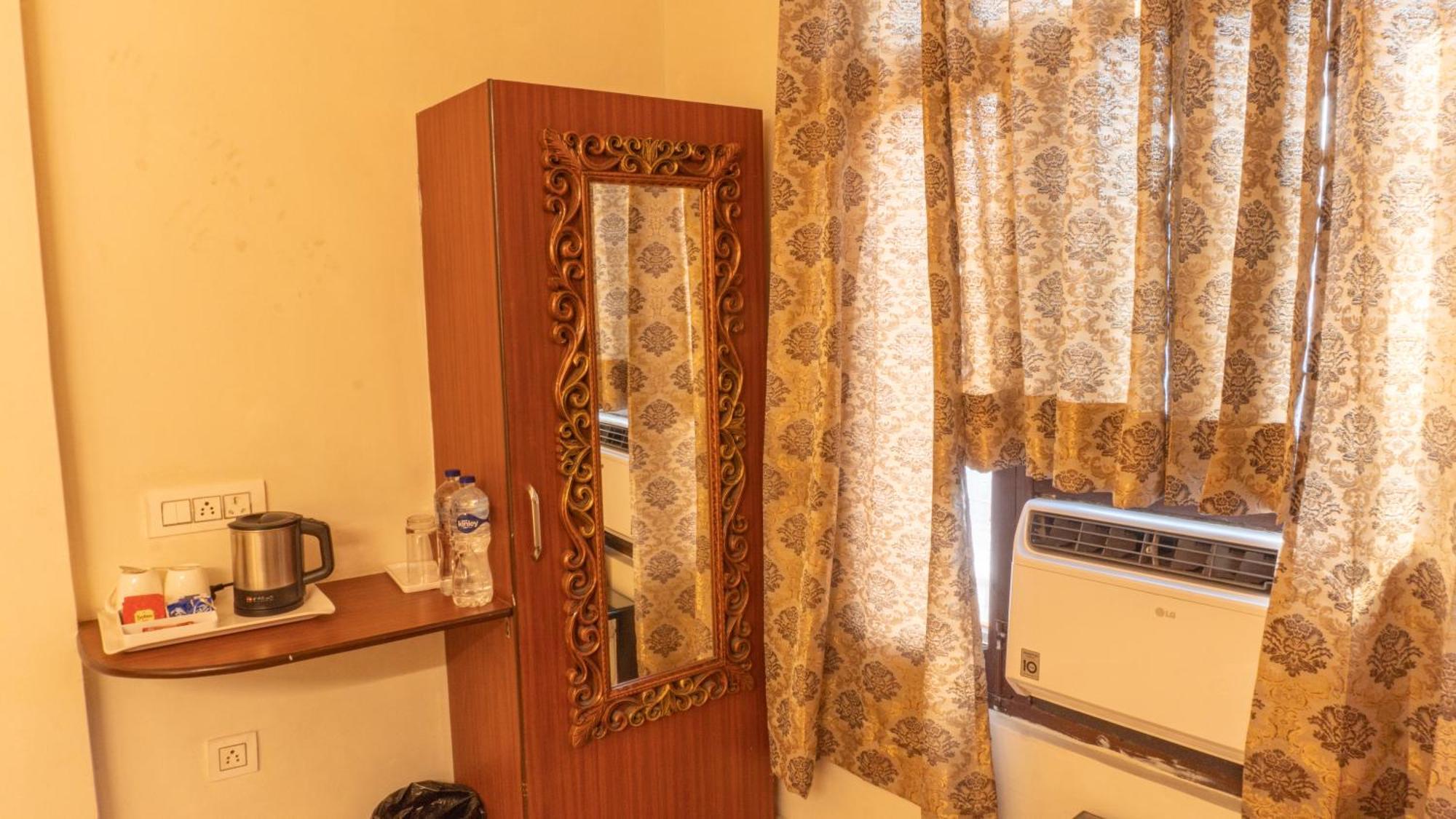 The Neeraj Palace Rishikesh Ngoại thất bức ảnh